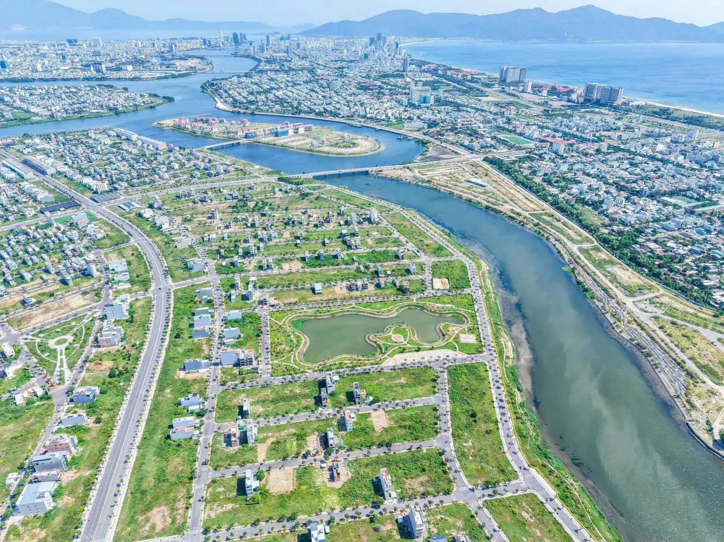 Đất nền đăng tăng trưởng mạnh trong thời điểm Nga viết bài phân tích này tại Đà Nẵng