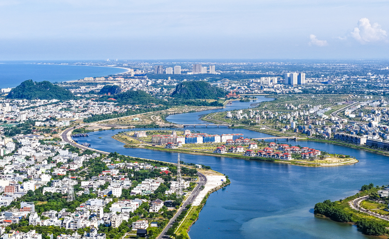 Ảnh chụp góc toàn cảnh dự án Sun Riverpolis Đà Nẵng tháng 8 năm 2025