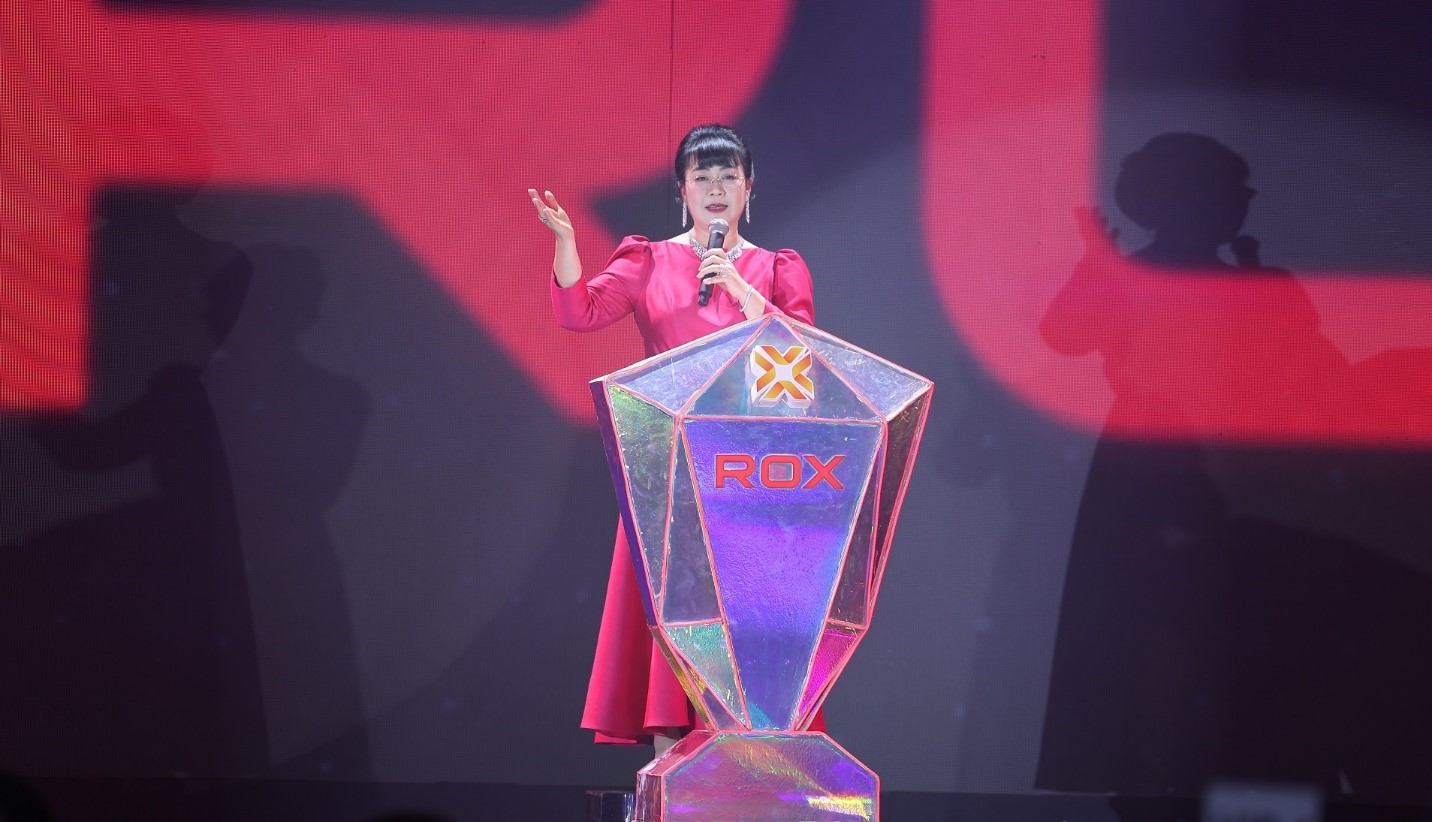 bà Nguyễn Thị Nguyệt Hường - Chủ tịch HĐQT ROX Group