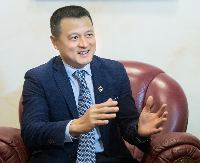 Chân dung chủ tịch Lê Viết Lam